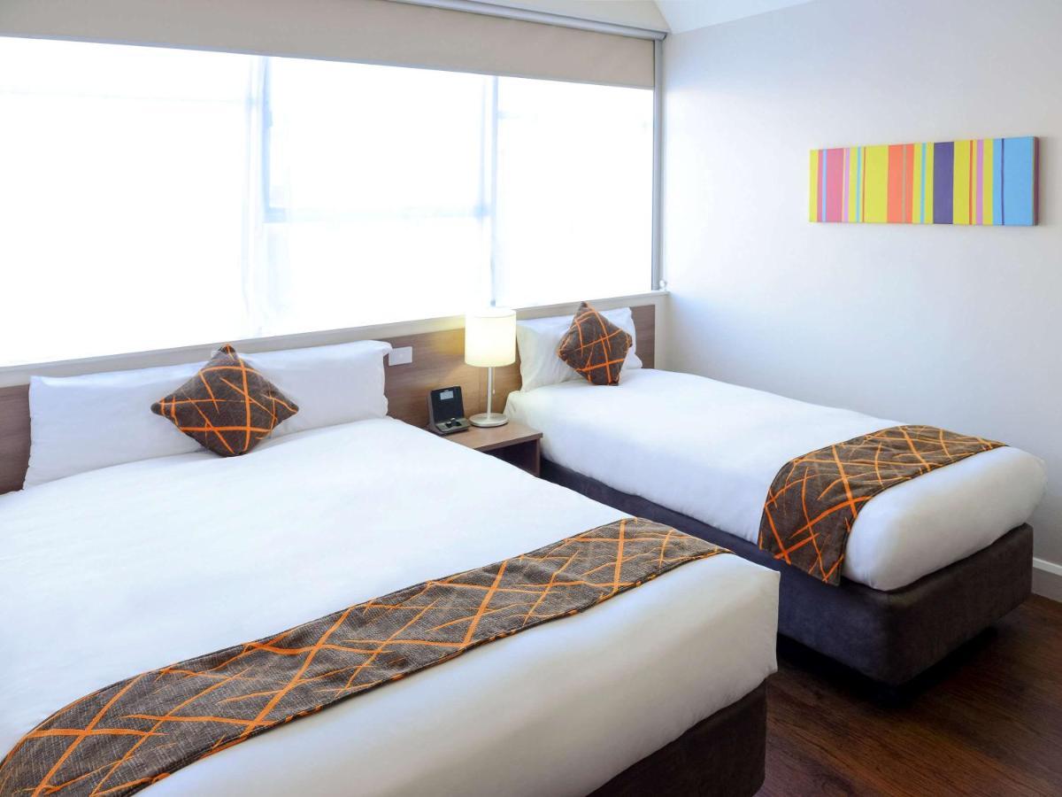 Hotel Ibis Styles Adelaide Grosvenor Exterior foto